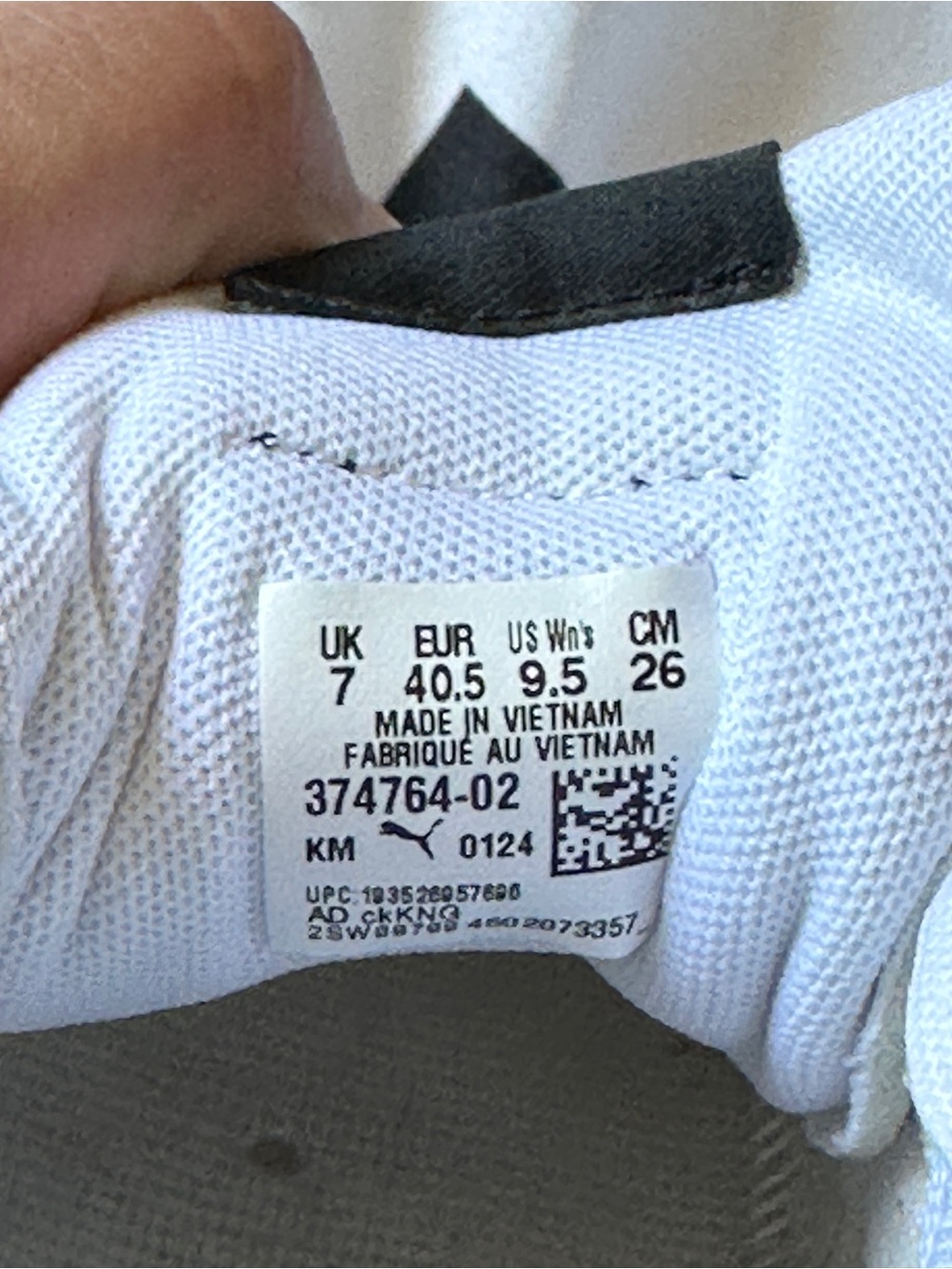 Puma White Sneakers with Black Formstripe - Picture 3 of 4